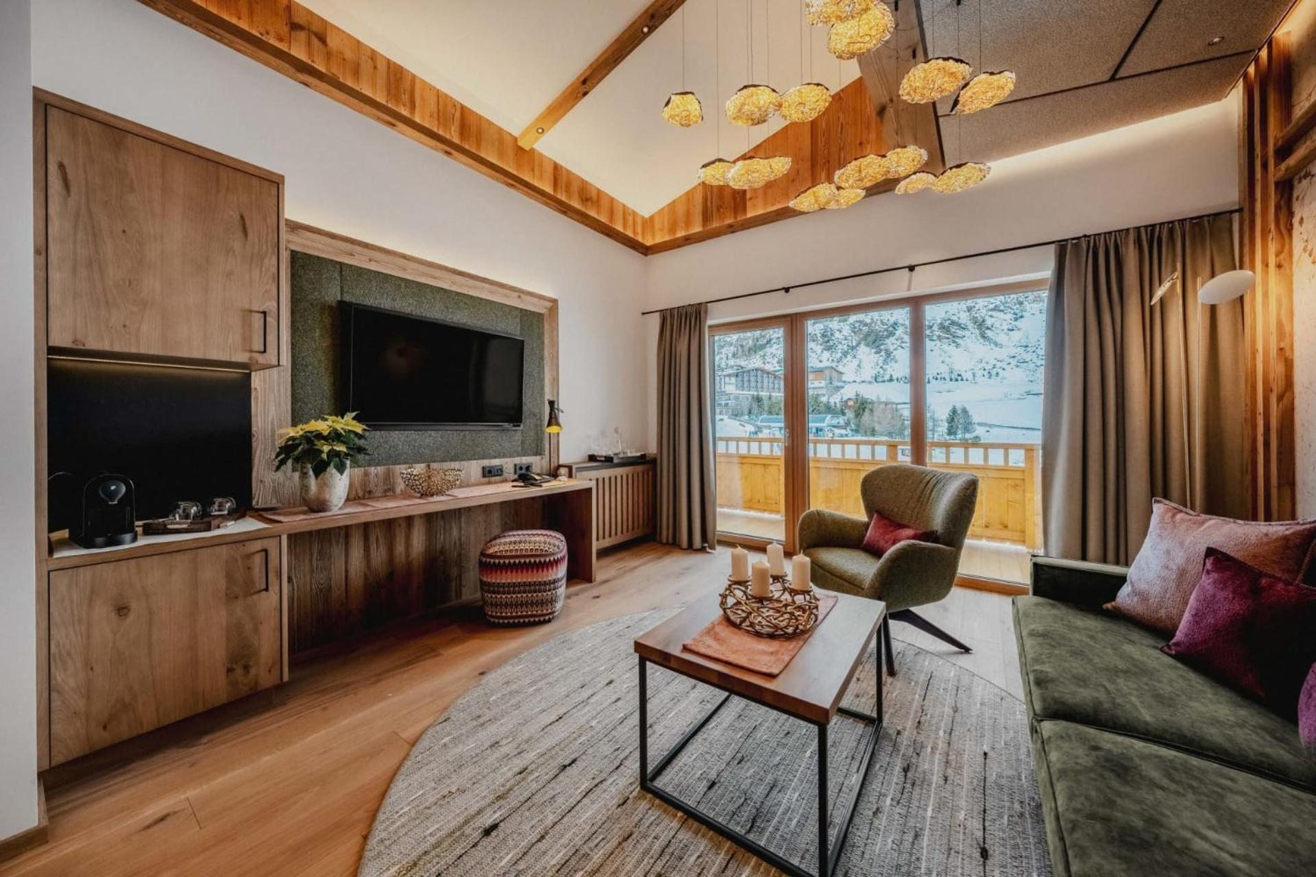 Alpenromantik-Hotel Wirlerhof Гальтюр Екстер'єр фото
